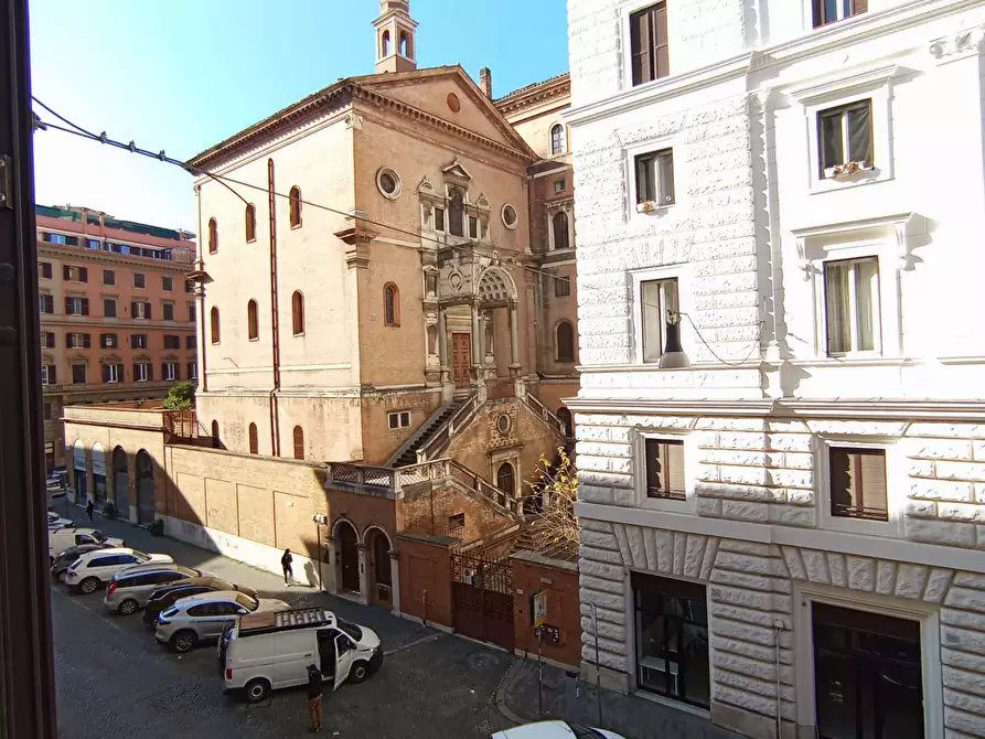 Immagine 7 di Camera in affitto  in Via Angelo Poliziano27 a Roma