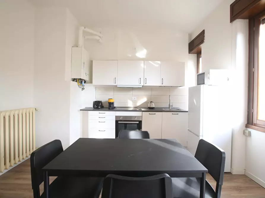 Immagine 13 di Camera in affitto  in Via Giuseppe Soli9 a Modena