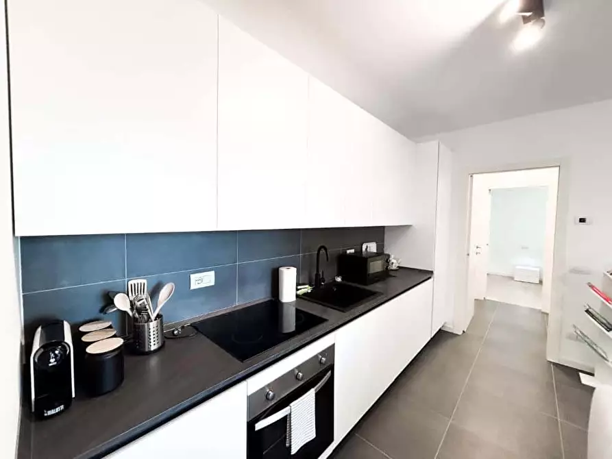 Immagine 3 di Appartamento in affitto  in Via Giovanni Battista Piranesi18 a Milano