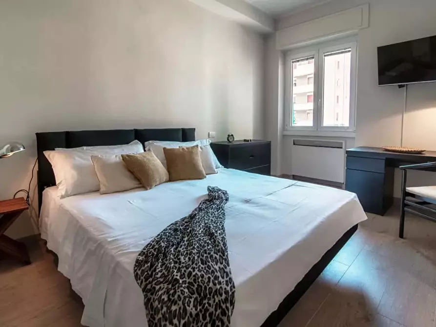 Immagine 33 di Appartamento in affitto  in Via Francesco Anzani a Como