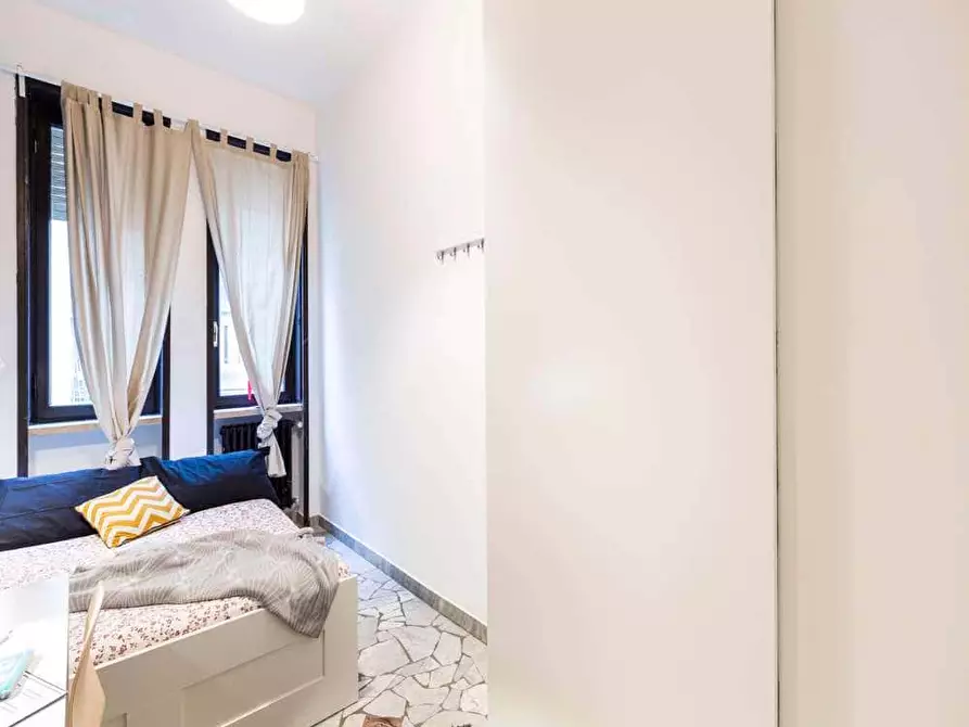 Immagine 4 di Camera in affitto  in Corso di Porta Romana116 a Milano