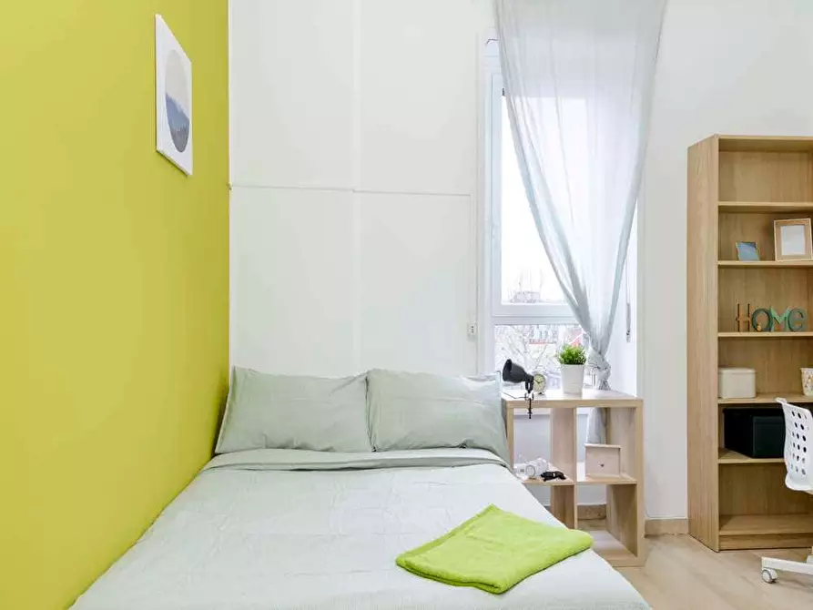 Immagine 6 di Camera in affitto  in Viale Tibaldi2 a Milano