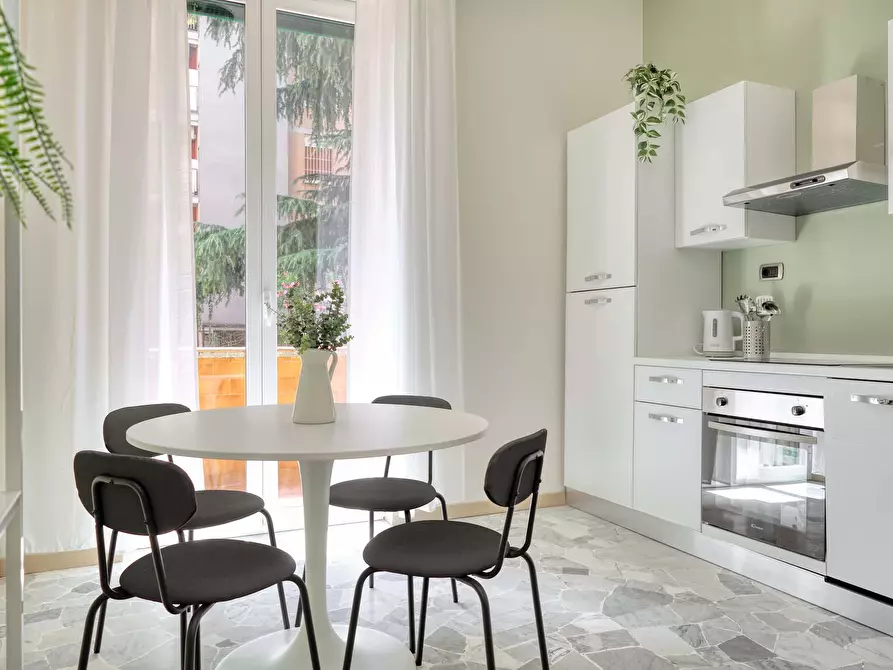 Immagine 15 di Appartamento in affitto  in Via Privata Piero Martinetti28 a Milano