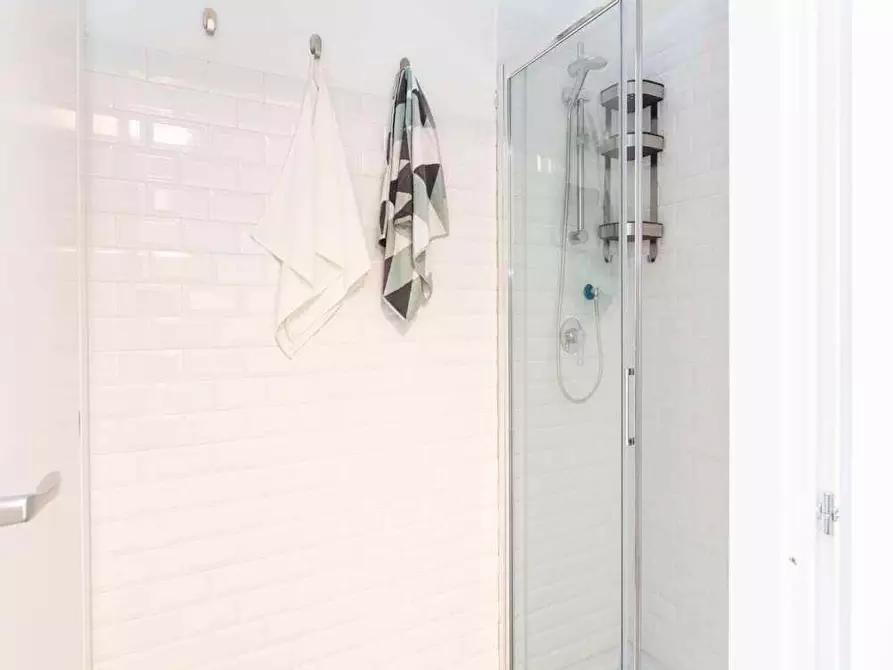 Immagine 21 di Camera in affitto  in Via San Fermo1 a Milano