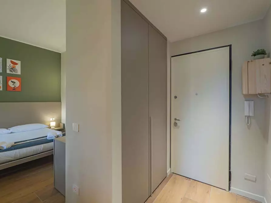 Immagine 12 di Appartamento in affitto  in Via Alfonso Capecelatro81 a Milano