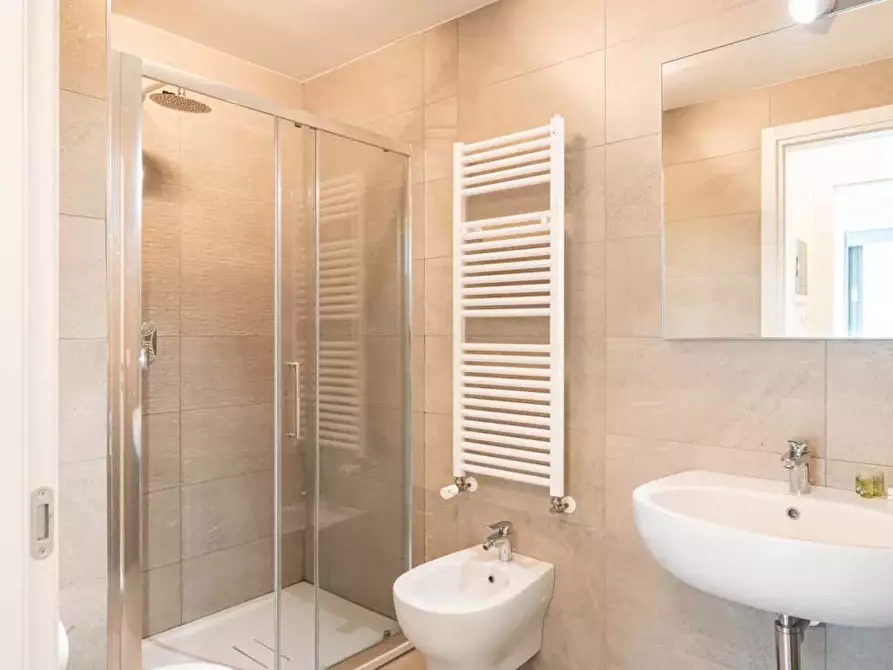 Immagine 3 di Appartamento in affitto  in Via Ippolito Rosellini2 a Milano