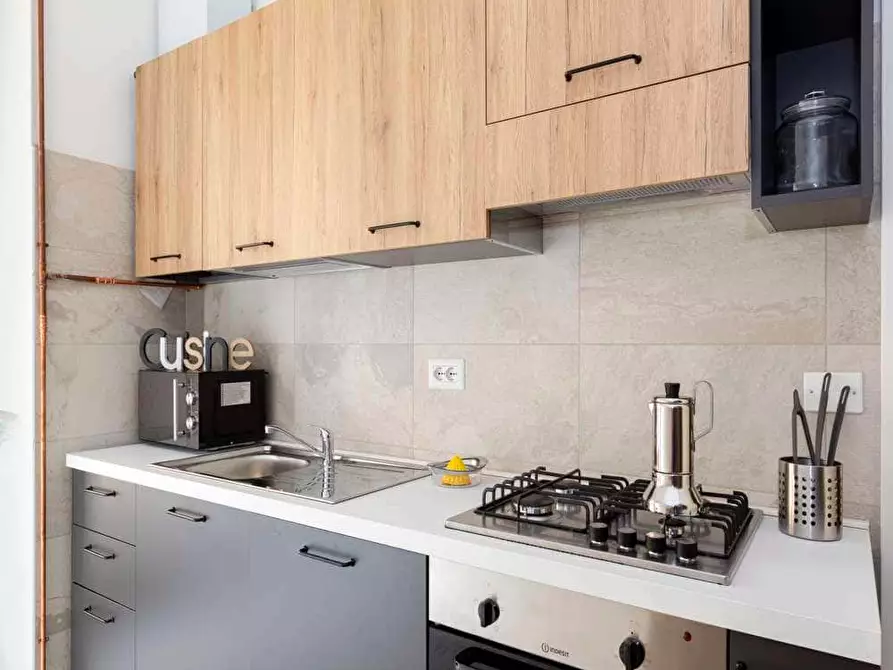 Immagine 11 di Camera in affitto  in Via Santa Sofia21 a Milano