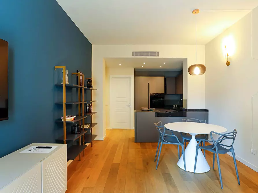 Immagine 1 di Appartamento in affitto  in Via Archimede83 a Milano