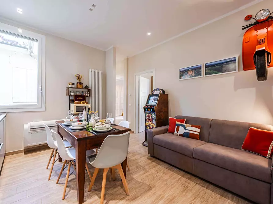 Immagine 22 di Appartamento in affitto  in Via Fondazza11 a Bologna