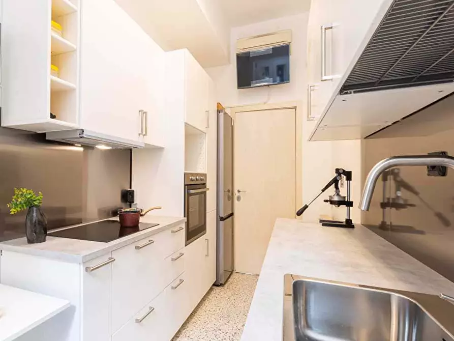 Immagine 15 di Camera in affitto  in Via Nino Bixio34 a Milano