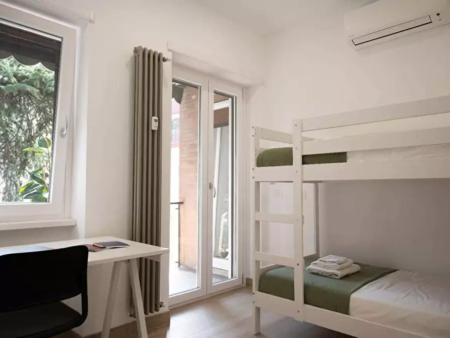 Immagine 2 di Appartamento in affitto  in Vicolo della Serpe61 a Roma