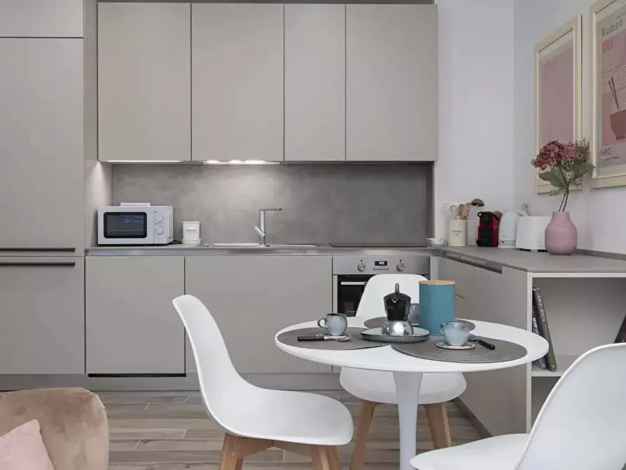 Immagine 15 di Appartamento in affitto  in Viale Campania23 a Milano