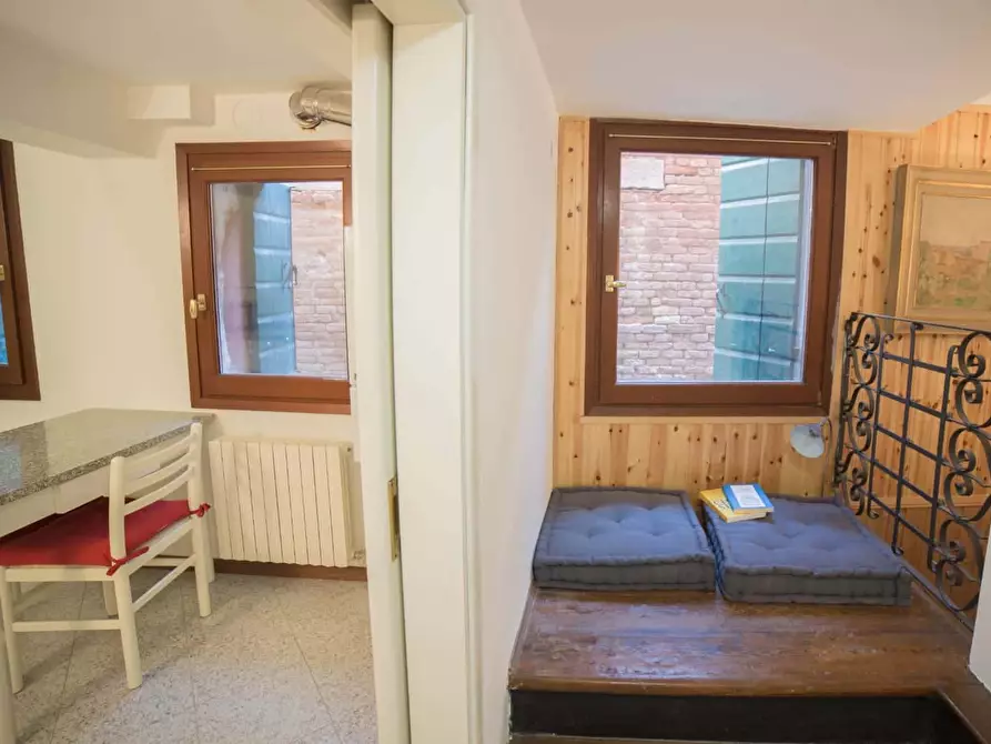 Immagine 8 di Appartamento in affitto  in Calle Correggio2208 a Venezia