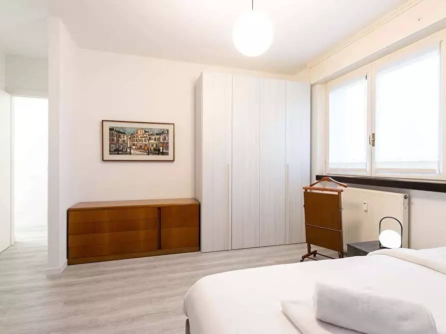 Immagine 12 di Appartamento in affitto  in Via Franco Russoli9 a Milano
