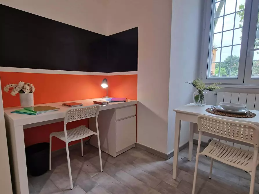 Immagine 4 di Camera in affitto  in Via Ostiense343 a Roma