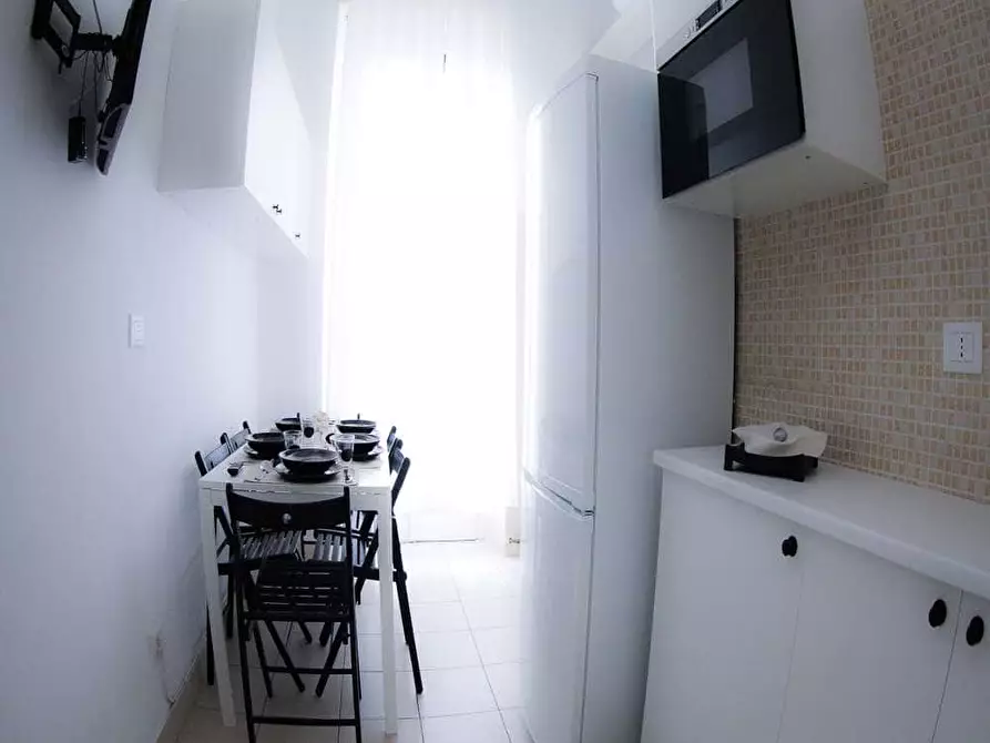 Immagine 6 di Camera in affitto  in Viale Regina Giovanna38 a Milano