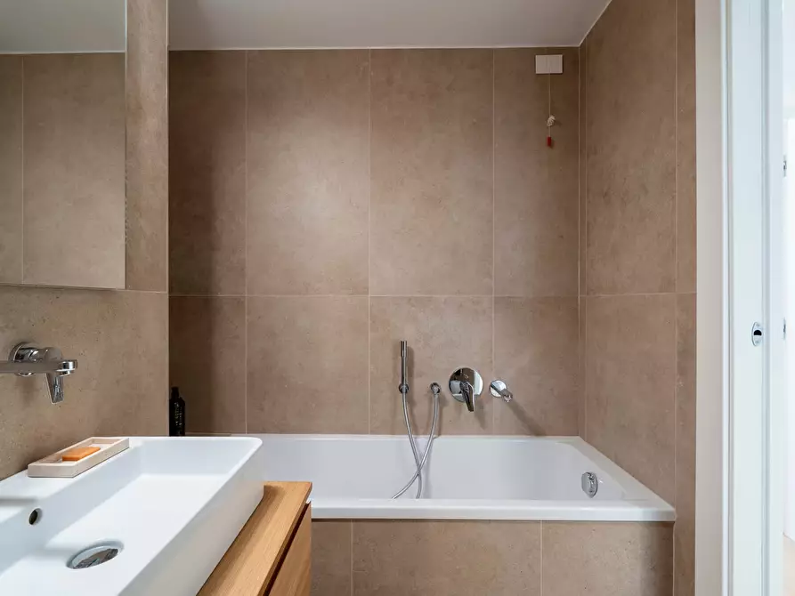 Immagine 54 di Appartamento in affitto  in Via Errico Petrella4 a Milano