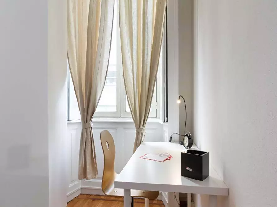 Immagine 5 di Camera in affitto  in Via Carlo Farini40 a Milano