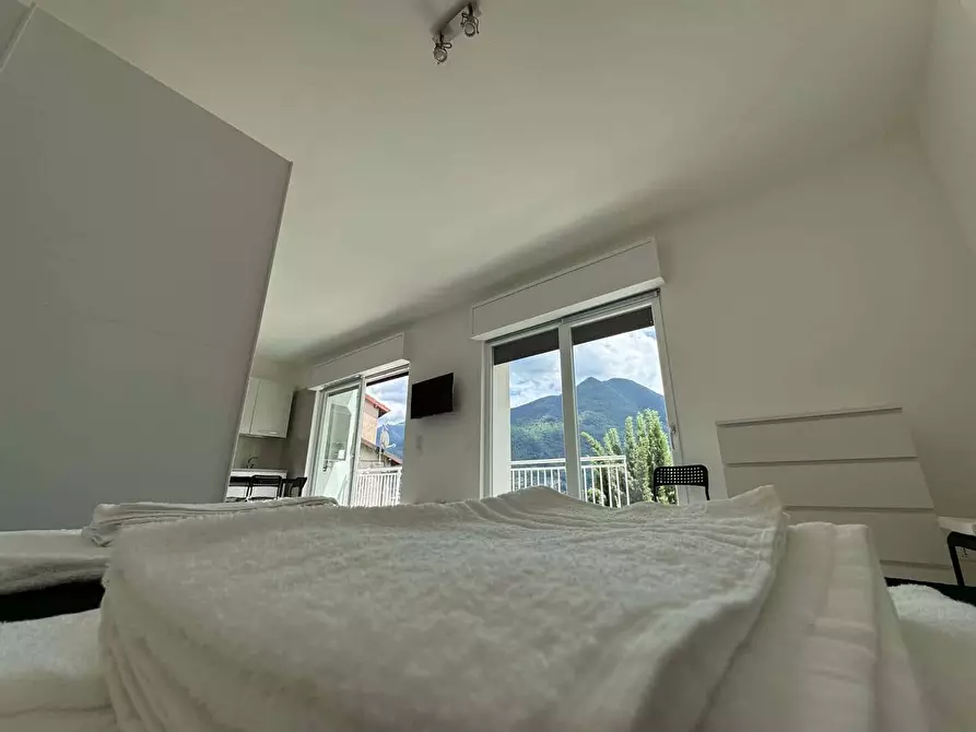 Immagine 4 di Appartamento in affitto  in Via Croce2 a Argegno