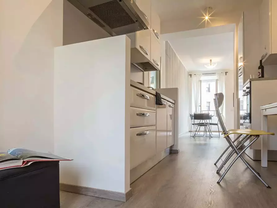 Immagine 12 di Appartamento in affitto  in Via Giuseppe Mazzini a Milano
