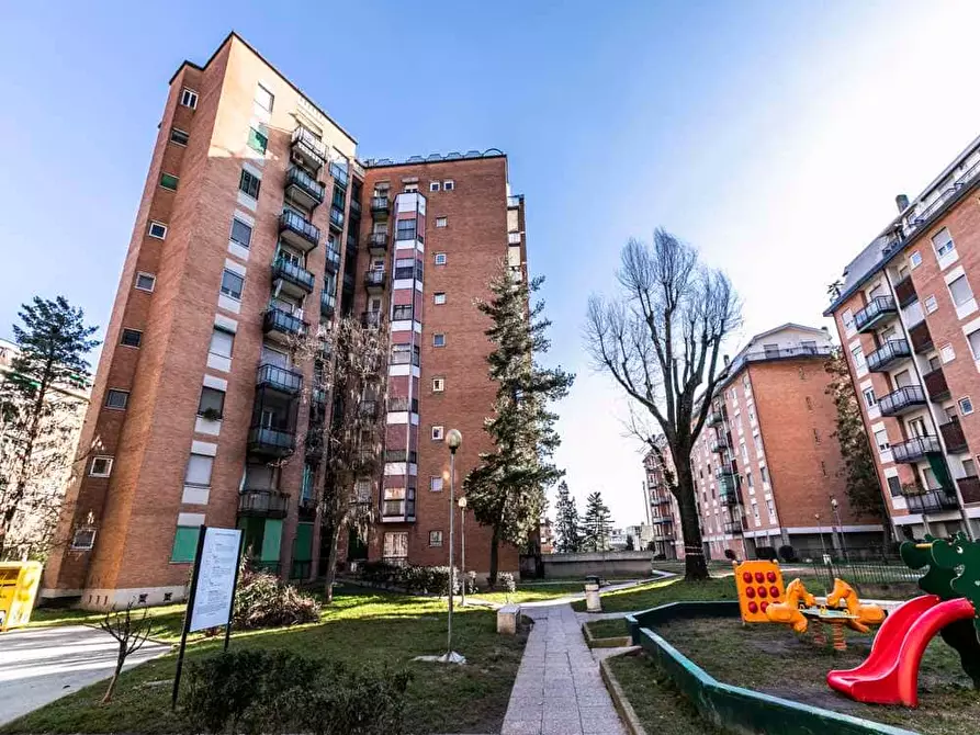 Immagine 21 di Camera in affitto  in Via delle Betulle6 a Buccinasco