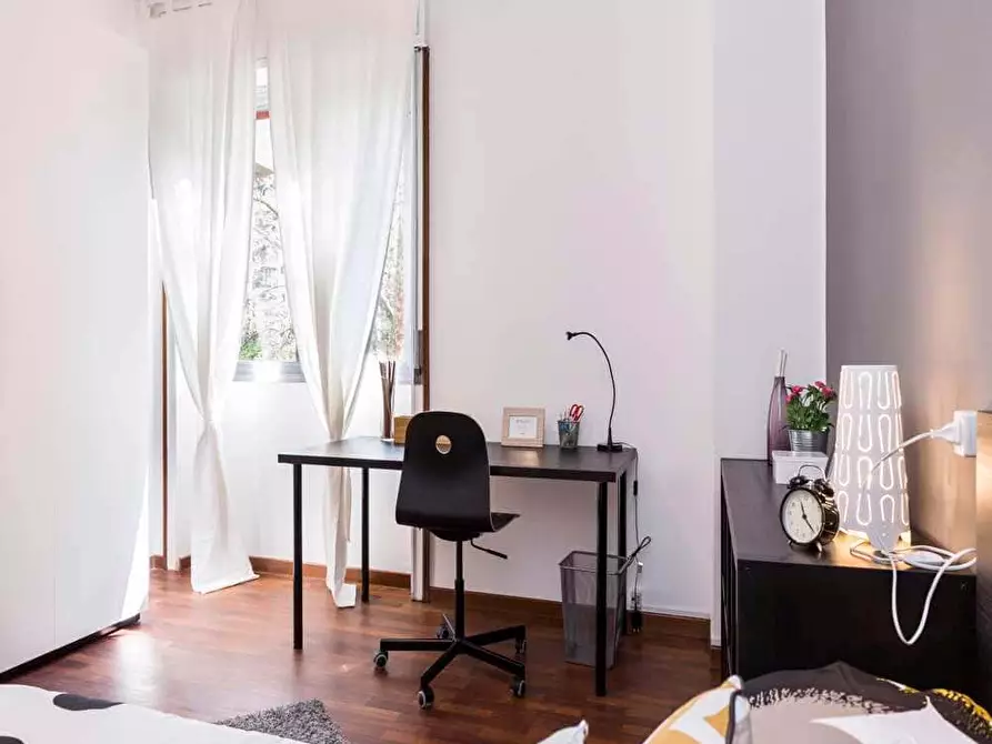 Immagine 2 di Camera in affitto  in Via Giuseppe Frua16 a Milano