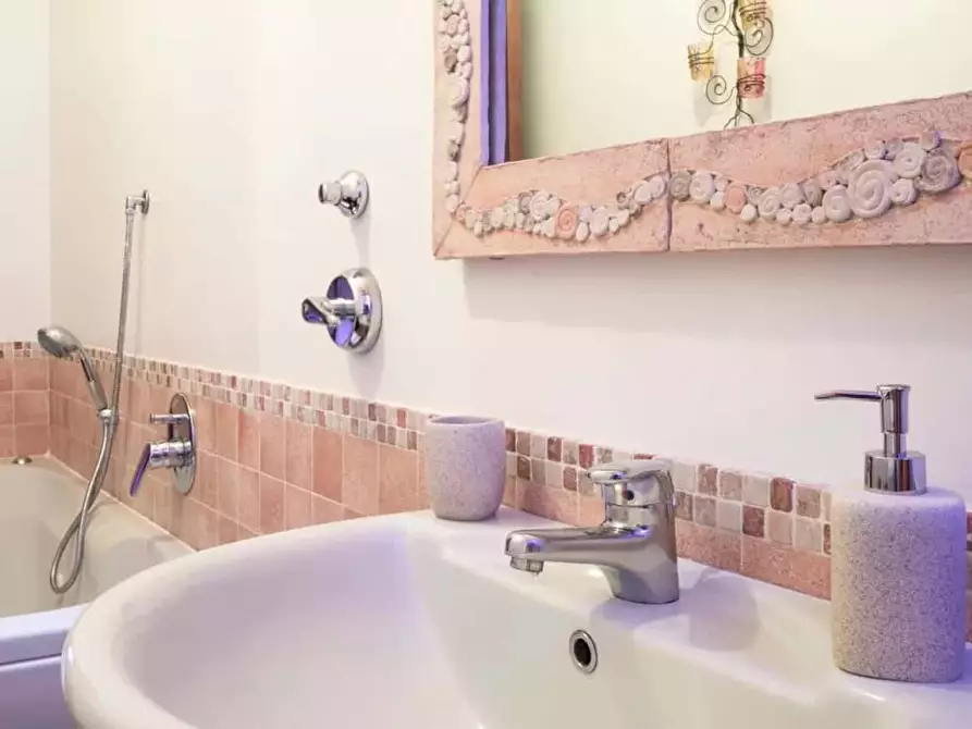 Immagine 25 di Appartamento in affitto  in Via Francesco Caracciolo a Milano