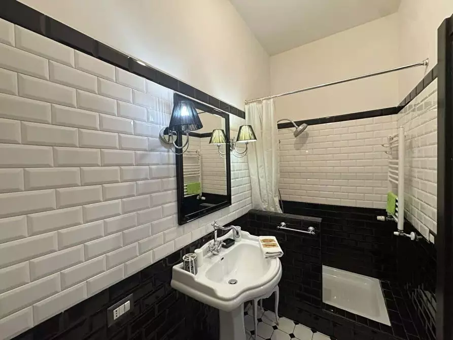 Immagine 11 di Appartamento in affitto  in Via Benedetto Croce123 a Roma