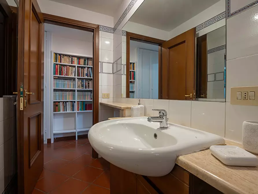 Immagine 13 di Appartamento in affitto  in Viale delle Medaglie d'Oro119 a Roma