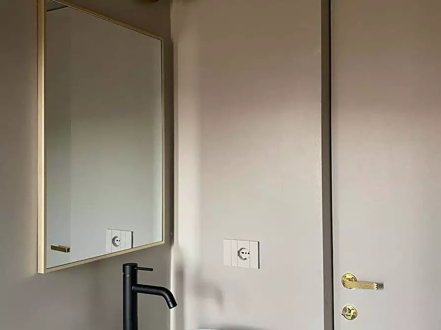 Immagine 16 di Appartamento in affitto  in Corso di Porta Vigentina38 a Milano