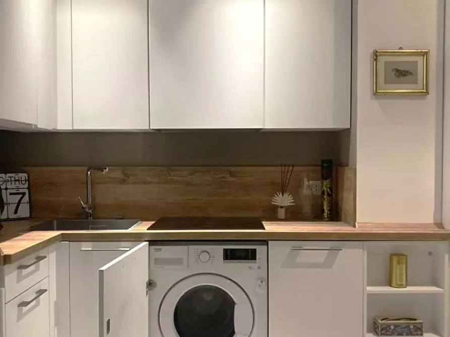 Immagine 14 di Appartamento in affitto  in Via Stromboli3 a Milano