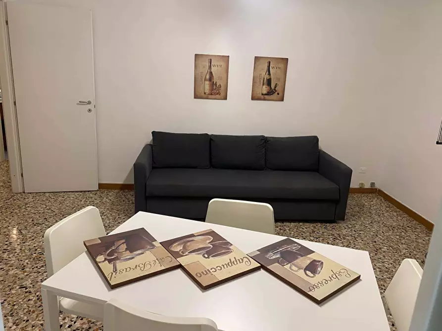 Immagine 10 di Appartamento in affitto  in Via Raffaello Sanzio34 a Novate Milanese