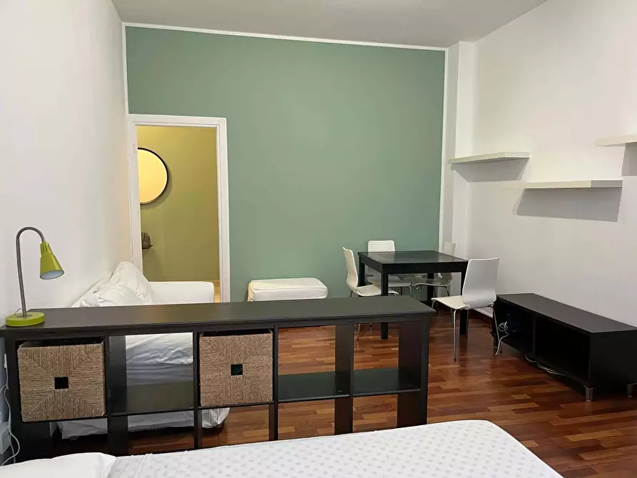 Immagine 15 di Appartamento in affitto  in Via Giacinto Bruzzesi37 a Milano