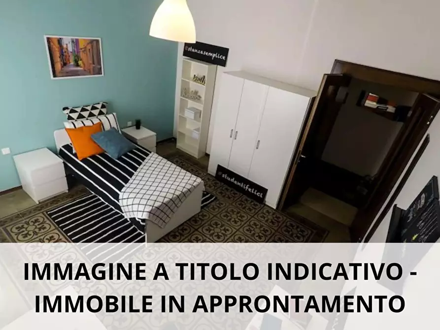 Immagine 4 di Camera in affitto  in Mura di Porta Galliera13 a Bologna
