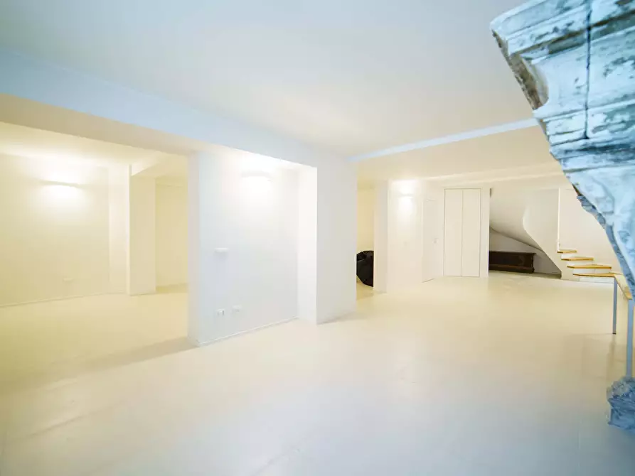 Immagine 73 di Appartamento in affitto  in Via degli Ottoboni43 a Milano