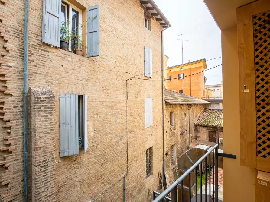 Immagine 12 di Appartamento in affitto  in Via de' Falegnami16 a Bologna