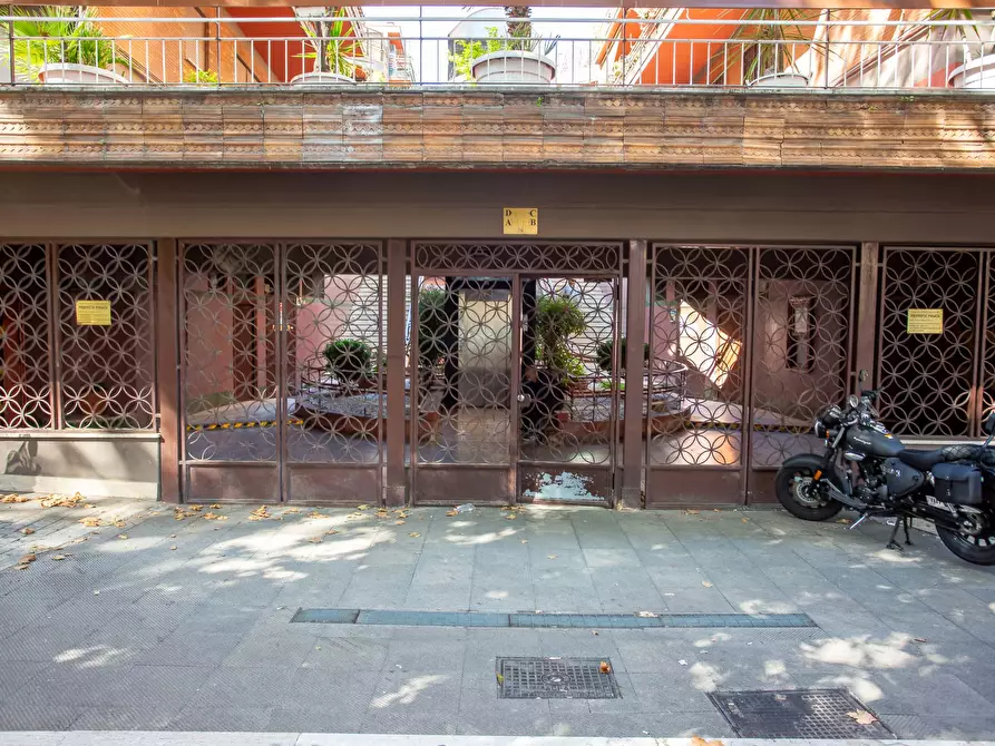 Immagine 32 di Camera in affitto  in Via della Magliana256 a Roma