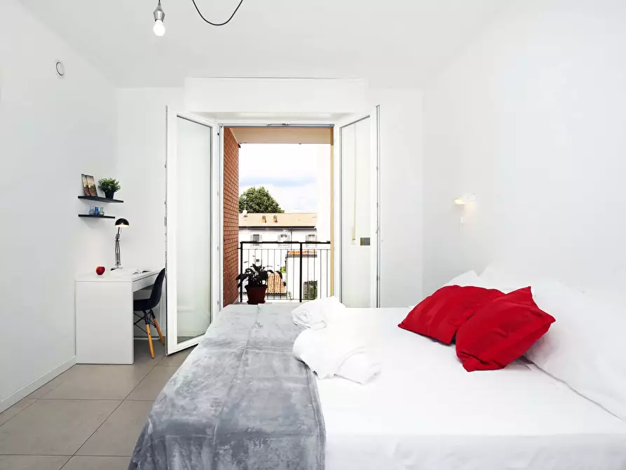 Immagine 9 di Appartamento in affitto  in Via Luigi Mercantini a Milano