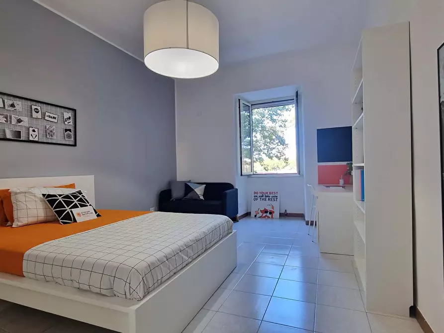Immagine 9 di Camera in affitto  in Via Ostiense353 a Roma