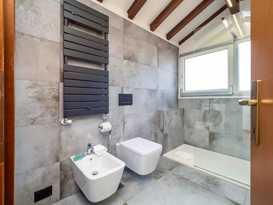 Immagine 9 di Appartamento in affitto  in Viale Umbria50 a Milano