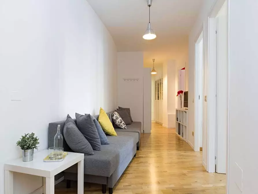 Immagine 24 di Camera in affitto  in Via Larga26 a Milano