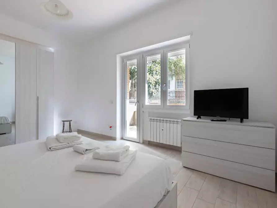 Immagine 5 di Appartamento in affitto  in Via Pietro Adami36 a Roma