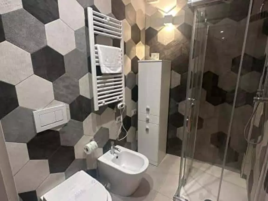 Immagine 4 di Appartamento in affitto  in Via Macedonio Melloni4 a Milano