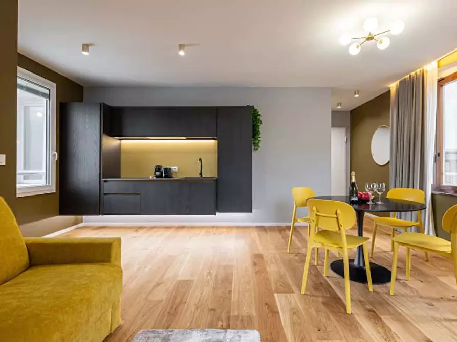 Immagine 1 di Appartamento in affitto  in Via Valdirivo30 a Trieste