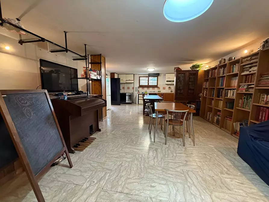 Immagine 5 di Camera in affitto  in Via Argusto24 a Roma