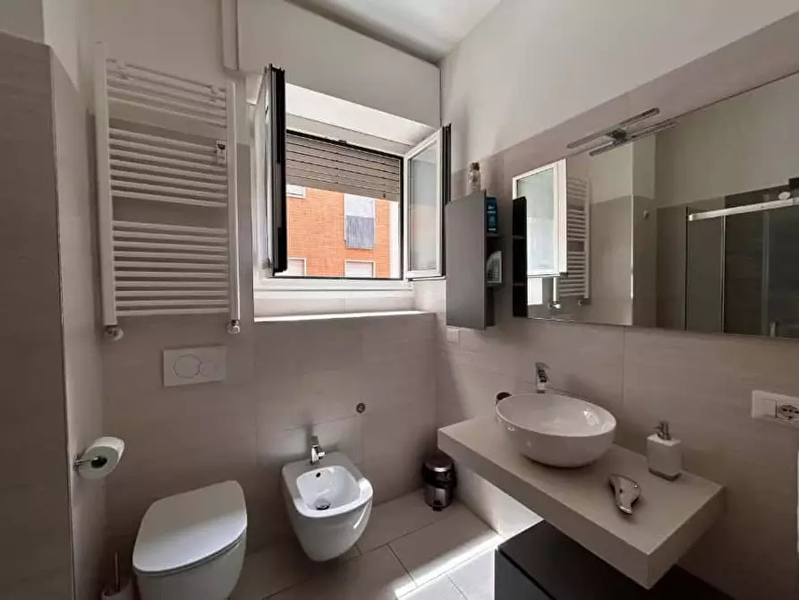 Immagine 10 di Appartamento in affitto  in Viale Franklin Delano Roosevelt8 a Como