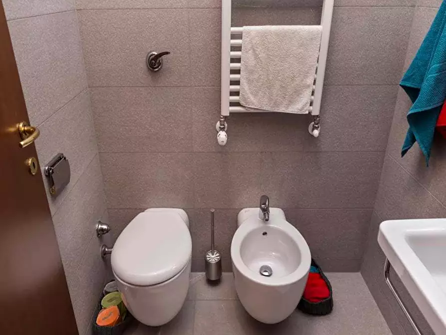 Immagine 30 di Camera in affitto  in Via Polesine33 a Milano