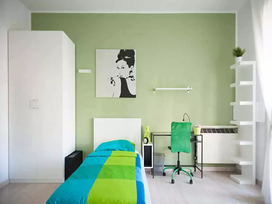 Immagine 3 di Camera in affitto  in Piazza Manfredi Azzarita4 a Bologna