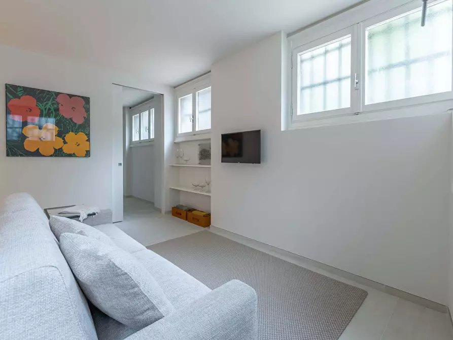 Immagine 12 di Appartamento in affitto  in Via Francesco Melzi d'Eril26 a Milano