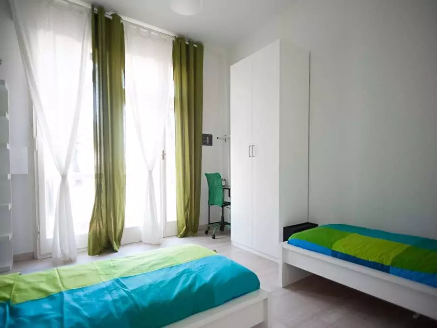 Immagine 2 di Camera in affitto  in Piazza Manfredi Azzarita4 a Bologna